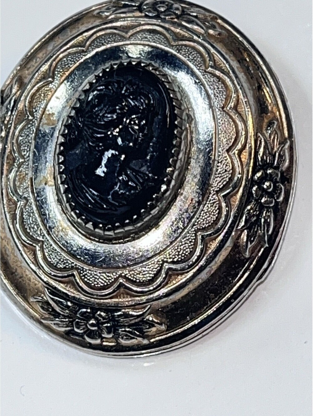 Vintage Coro Cameo Silver Tone Black Carved Glass Signed Brooch Pin
